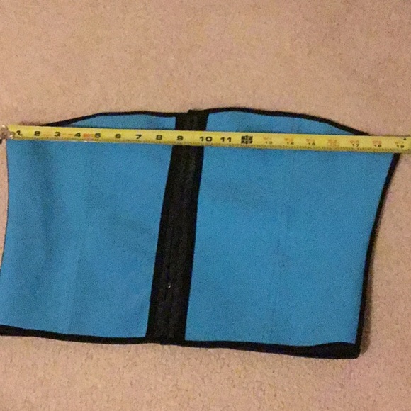 Waist Trainer - Picture 3 of 16